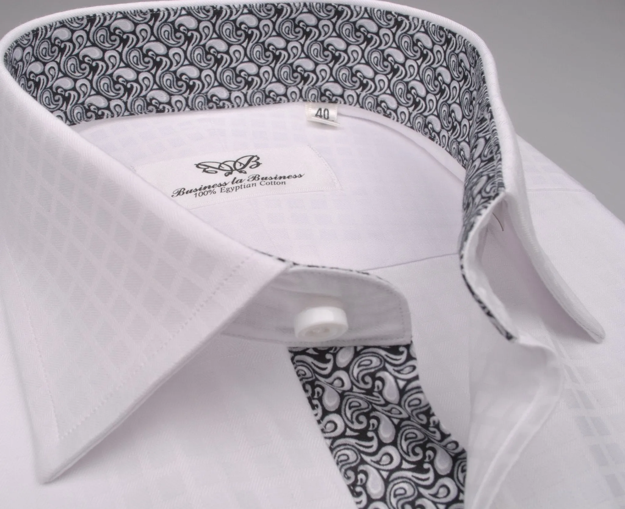 White Herringbone Fade Checkered Formal Business Dress Shirt with Black Paisleys